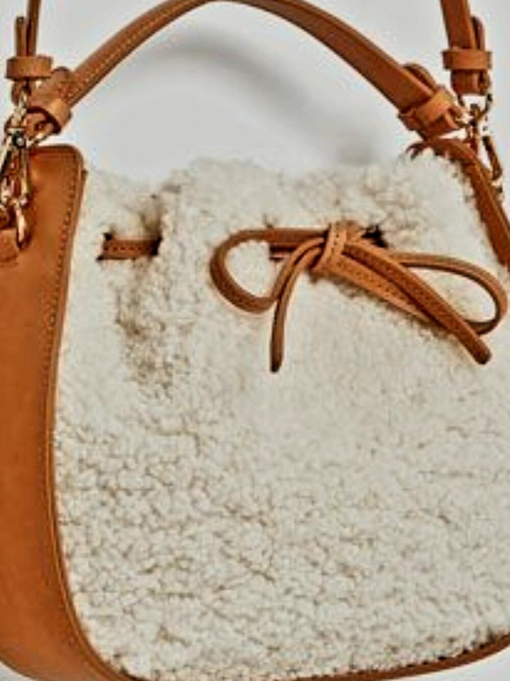 Zara Faux Fur Crossbody Bucket Bag - Picture 2 of 8